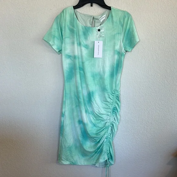 Lovers and friends Elijah Dress in Seafoam Tie Dye - Picture 6 of 13
